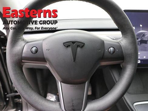 Used 2024 Tesla Model Y Long Range AWD/4WD image 10