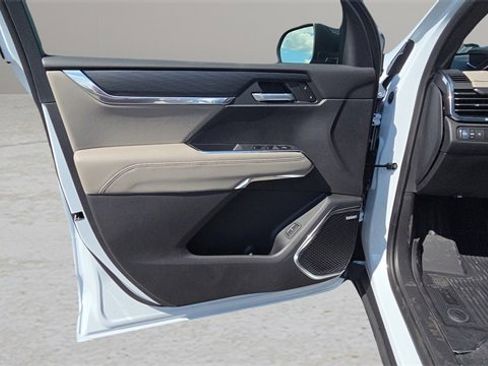 New 2026 GMC Acadia Elevation w/ Black Edition image 17