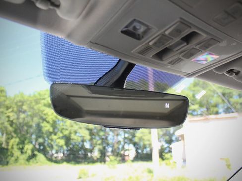Used 2021 Volkswagen Tiguan SE w/ Panoramic Sunroof Package AWD/4WD image 74