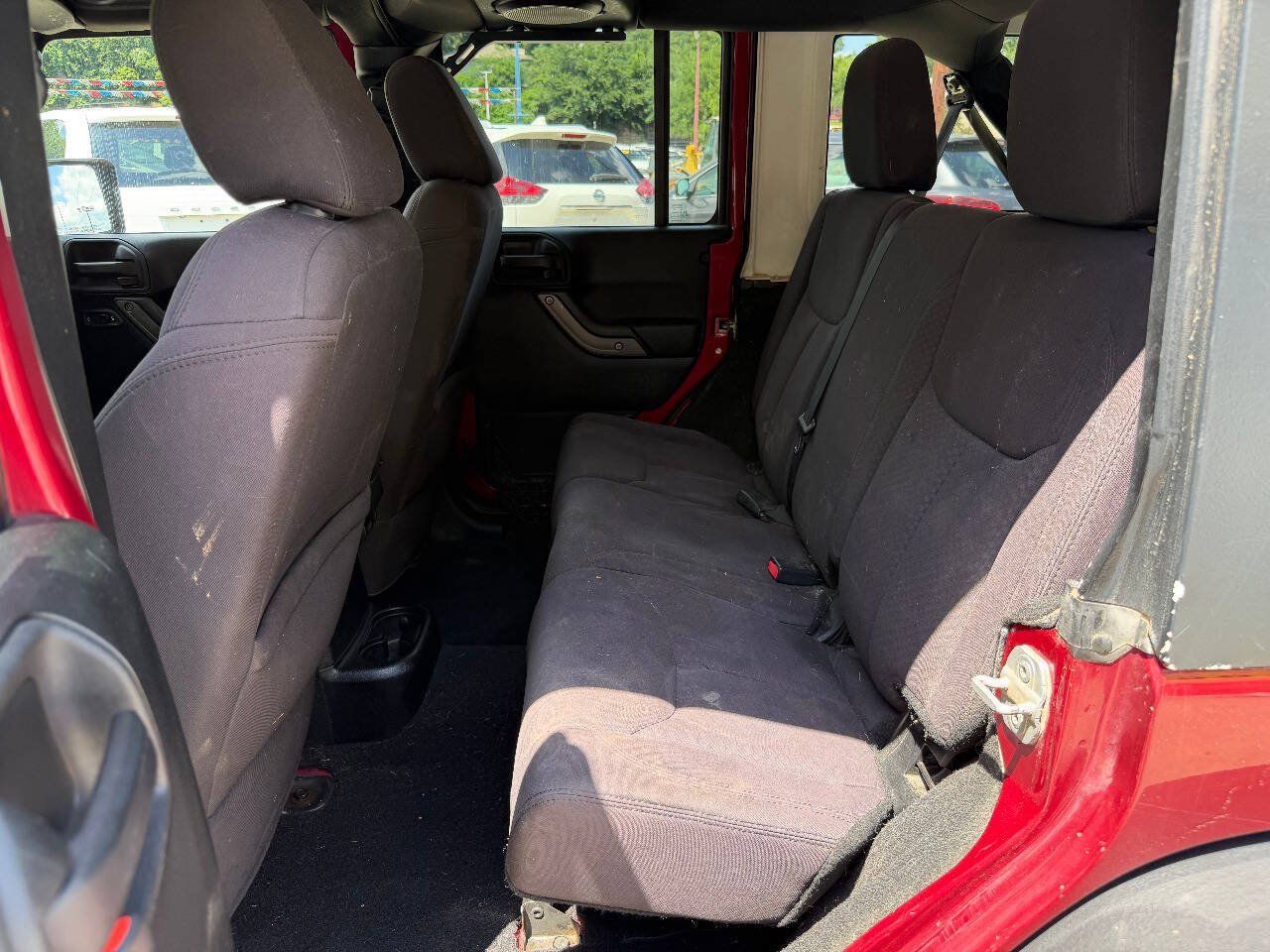Used 2013 Jeep Wrangler Unlimited Sport AWD/4WD image 12