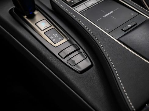 Used 2021 Lexus LC 500 Coupe w/ Performance Package RWD image 58
