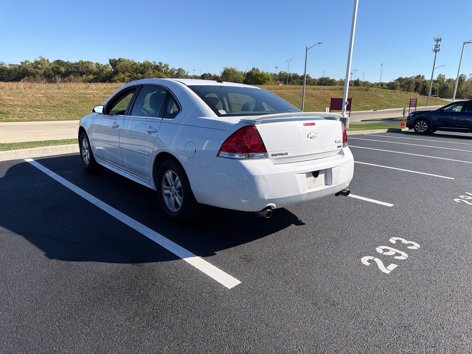 Used 2012 Chevrolet Impala LS FWD image 5