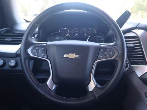 Used 2017 Chevrolet Suburban LT AWD/4WD image 18