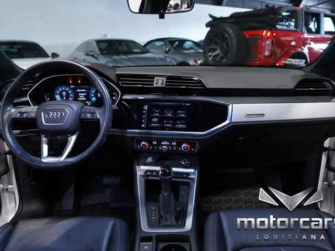 Used 2020 Audi Q3 2.0T Premium image 32