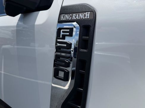 Used 2024 Ford F250 King Ranch AWD/4WD image 8