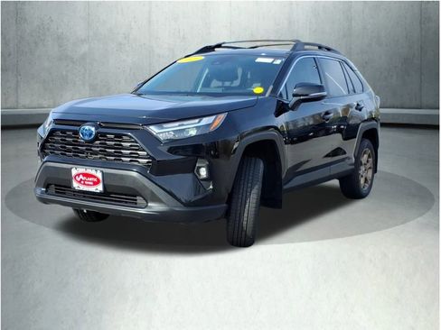 Certified 2023 Toyota RAV4 AWD Hybrid image 3