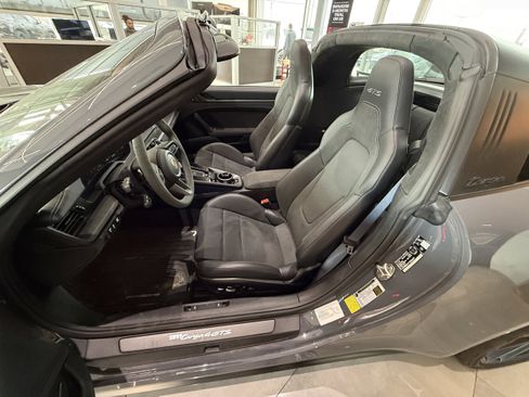 Used 2026 Porsche 911 Targa 4 GTS image 21