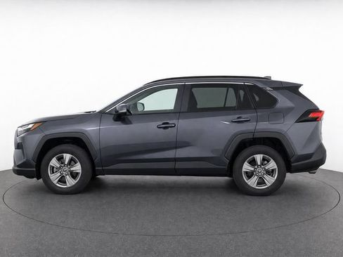 Used 2024 Toyota RAV4 XLE FWD image 4