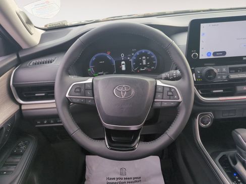 New 2026 Toyota Grand Highlander Limited image 12