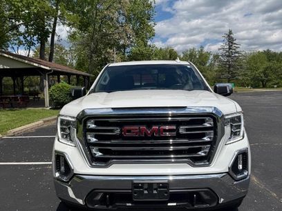 Used 2021 GMC Sierra 1500 SLT w/ SLT Premium Package