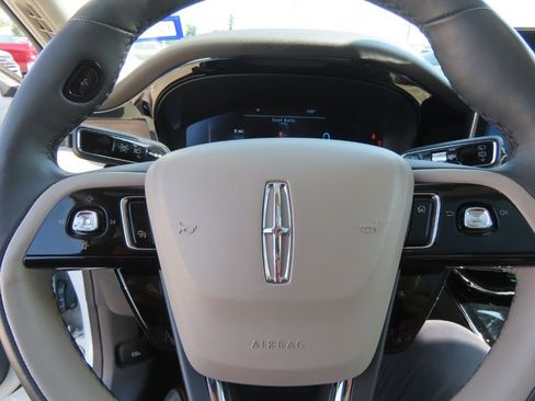 Used 2023 Lincoln Corsair Grand Touring w/ Equipment Group 301A AWD/4WD image 26