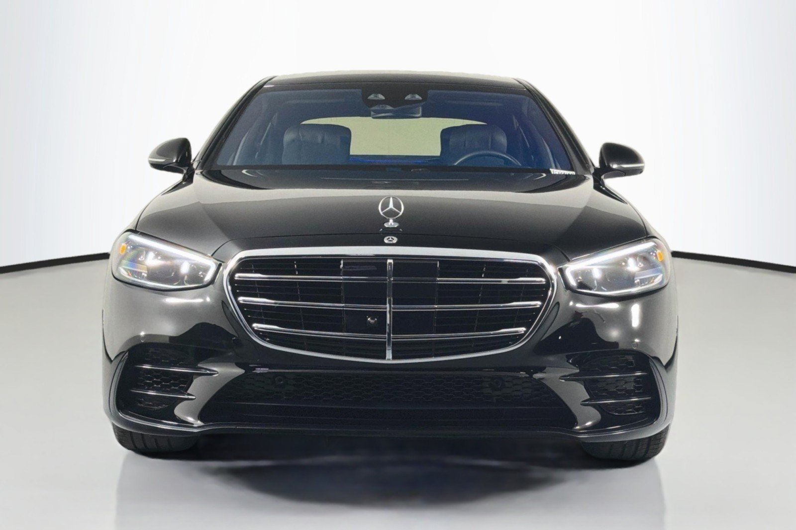 Certified 2022 Mercedes-Benz S 580 4MATIC Sedan image 3