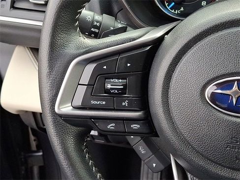 Used 2022 Subaru Ascent Limited w/ Technology Package image 25