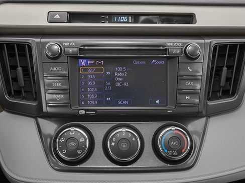 Used 2014 Toyota RAV4 LE AWD/4WD image 7