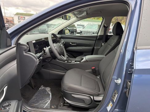 New 2026 Hyundai Tucson SE image 12