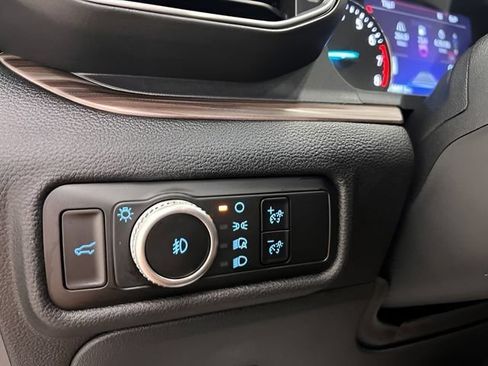 Used 2022 Ford Explorer Limited w/ Limited Technology Package AWD/4WD image 28