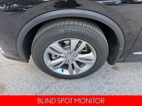 Used 2025 Acura MDX SH-AWD image 11