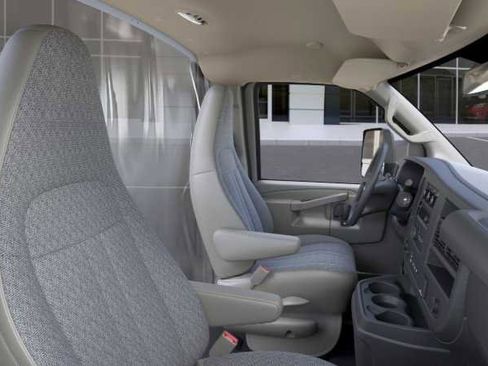 New 2025 GMC Savana 3500 w/ Power Convenience Package image 7