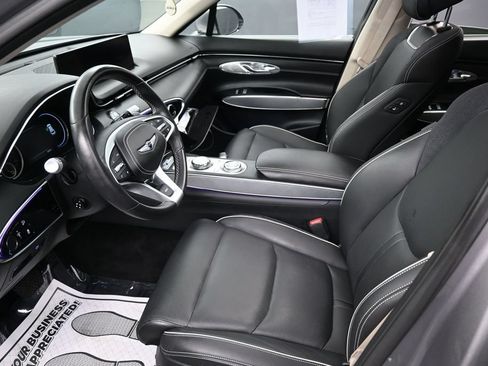 Used 2025 Genesis Electrified GV70 AWD/4WD image 25