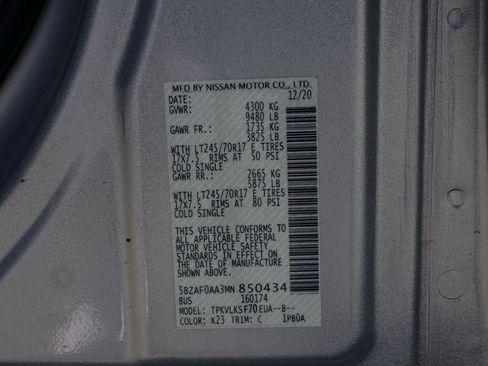 Used 2021 Nissan NV 3500 SL image 37