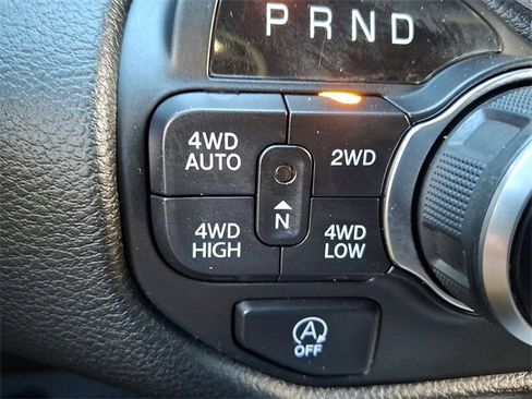 Used 2021 RAM 1500 Big Horn image 27