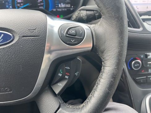 Certified 2018 Ford C-MAX Titanium w/ Equipment Group 301A image 30