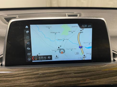 Used 2018 BMW X1 xDrive28i image 10