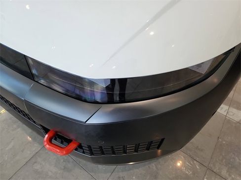 New 2025 Hyundai Ioniq 5 XRT image 4