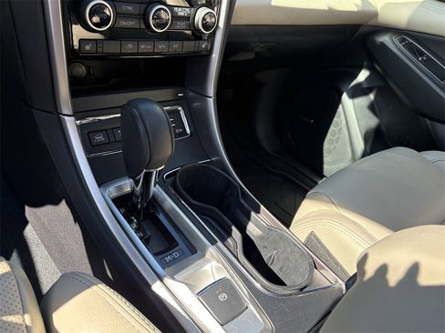 Used 2021 Subaru Ascent Limited w/ Technology Package image 22