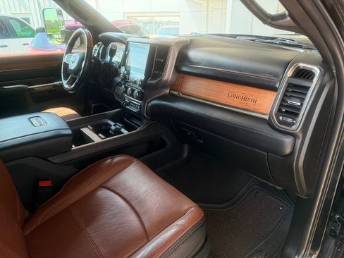 Used 2022 RAM 3500 Limited AWD/4WD image 13