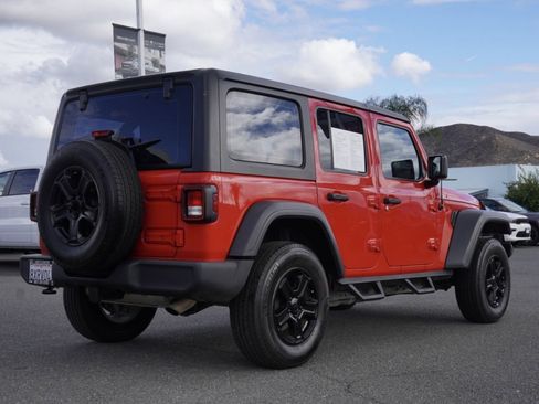 Certified 2019 Jeep Wrangler Unlimited Sport image 4