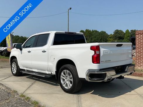 Used 2022 Chevrolet Silverado 1500 LTZ w/ LTZ Convenience Package II AWD/4WD image 5