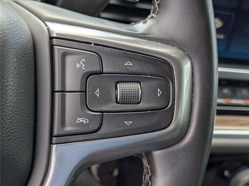 Used 2023 Chevrolet Silverado 1500 LT AWD/4WD image 22