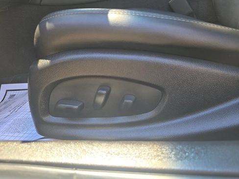 Used 2018 Cadillac CTS Luxury RWD image 41