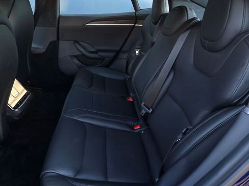 Used 2023 Tesla Model S image 12
