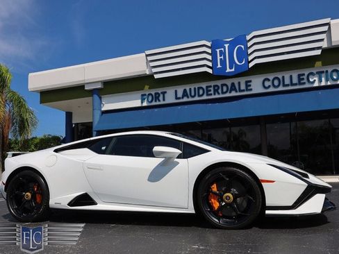 Used 2023 Lamborghini Huracan Tecnica RWD image 43