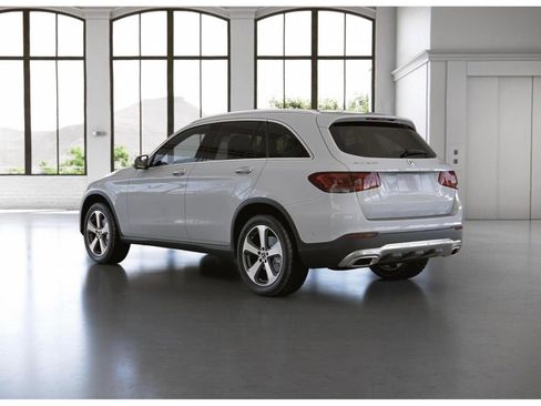 Certified 2022 Mercedes-Benz GLC 300 4MATIC image 30