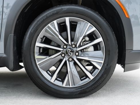 Certified 2026 INFINITI QX60 Luxe w/ Cargo Package FWD image 26