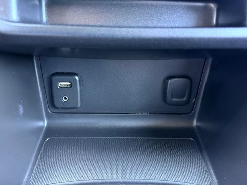 Used 2015 GMC Canyon SLE w/ SLE Convenience Package RWD image 19