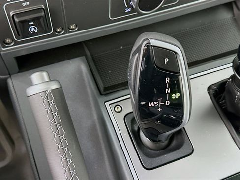 New 2025 INEOS Grenadier Fieldmaster Edition AWD/4WD image 27