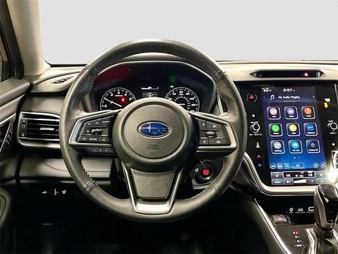 Used 2024 Subaru Outback Limited image 11