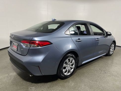 Certified 2023 Toyota Corolla LE FWD image 3