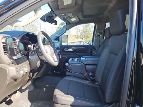 New 2026 GMC Sierra 2500 SLE w/ SLE Value Package; image 13