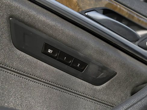 Used 2019 BMW 530i xDrive image 50