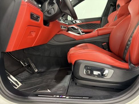 Certified 2022 BMW X6 M w/ Competition Package image 14