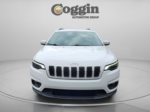 Used 2020 Jeep Cherokee Latitude Plus w/ Comfort/Convenience Group image 9
