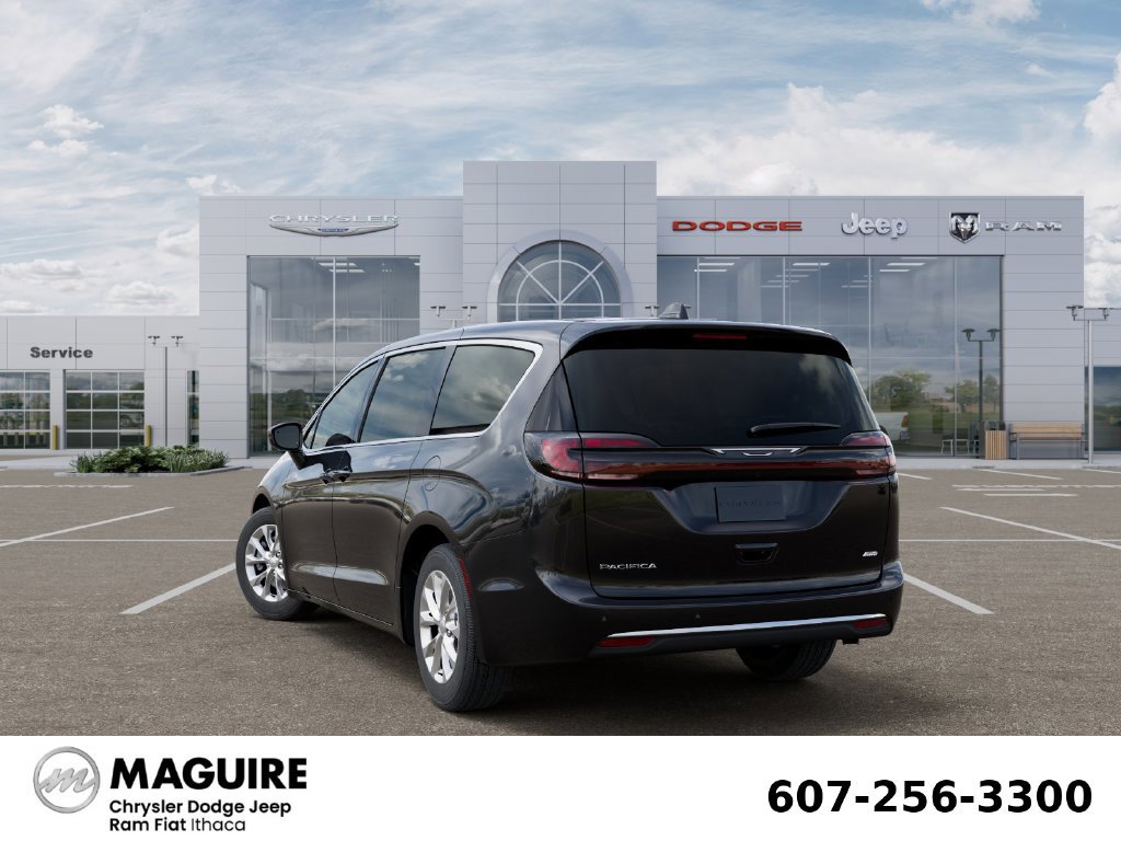 New 2027 Chrysler Pacifica Select AWD/4WD image 3