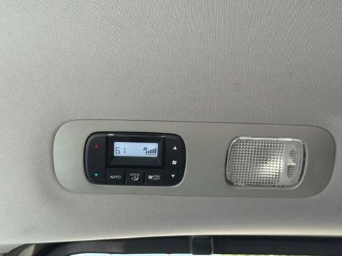 Used 2018 Honda Odyssey EX image 18