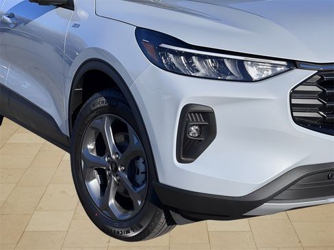 New 2026 Ford Escape ST-Line Select w/ Tech Pack #2 image 48