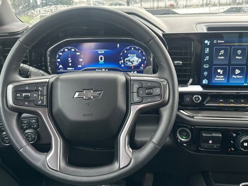 Certified 2023 Chevrolet Silverado 1500 ZR2 w/ Technology Package image 16